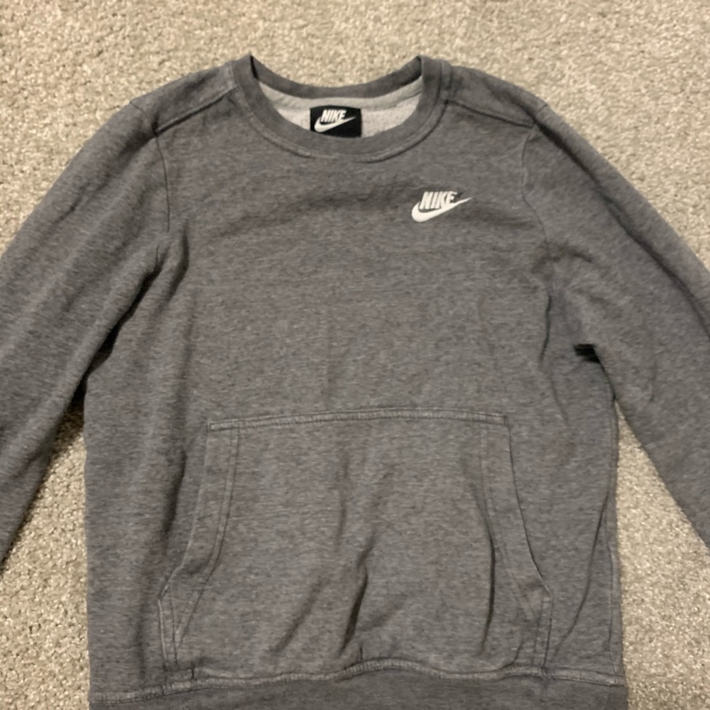 nike xs crew neck